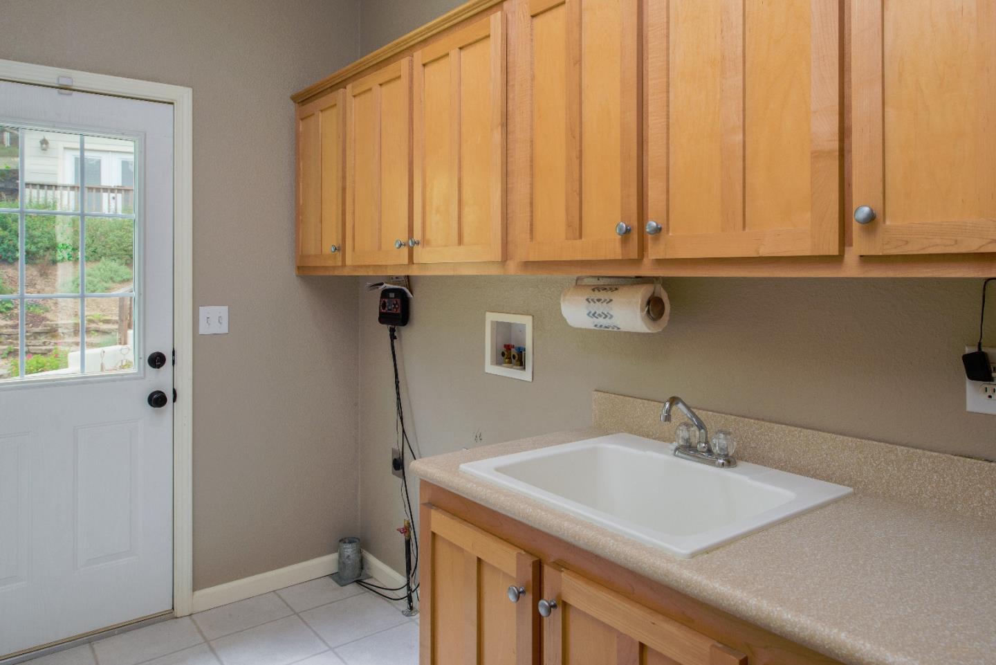 6849 Paradise Road Salinas, CA 93907 - Photo 16 of 35 Gallery Image 16