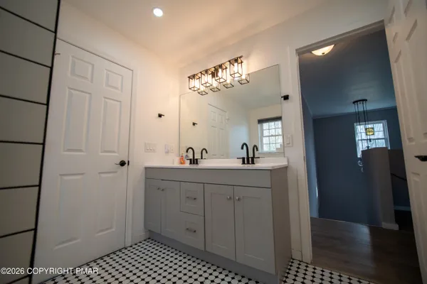 $2,650 | 131 North Shore Drive, Albrightsville, PA 18210