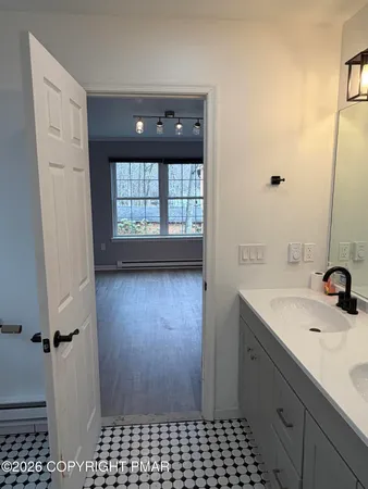 $2,650 | 131 North Shore Drive, Albrightsville, PA 18210