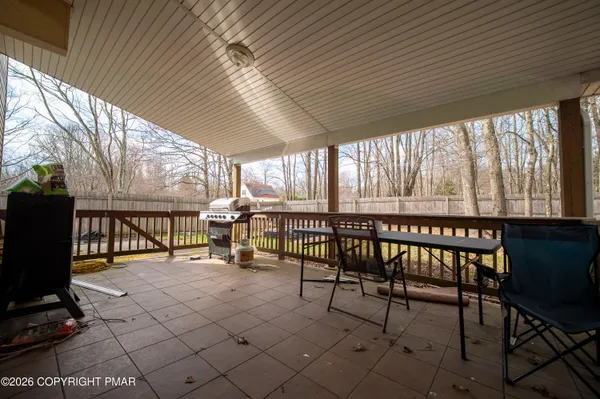 $2,650 | 131 North Shore Drive, Albrightsville, PA 18210