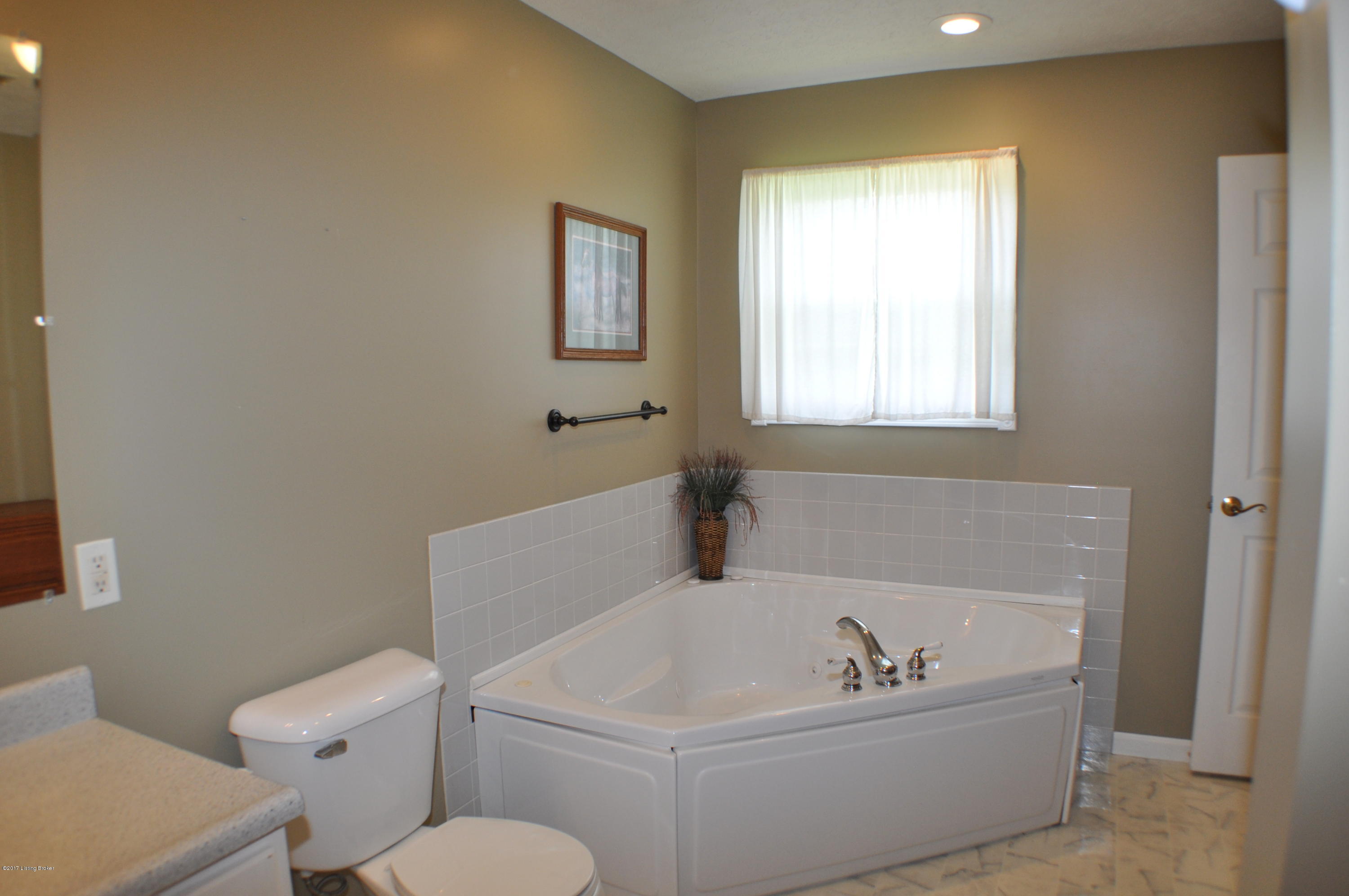5295 Rhodelia Road Payneville, KY 40157 - Photo 21 of 33 DSC_0254