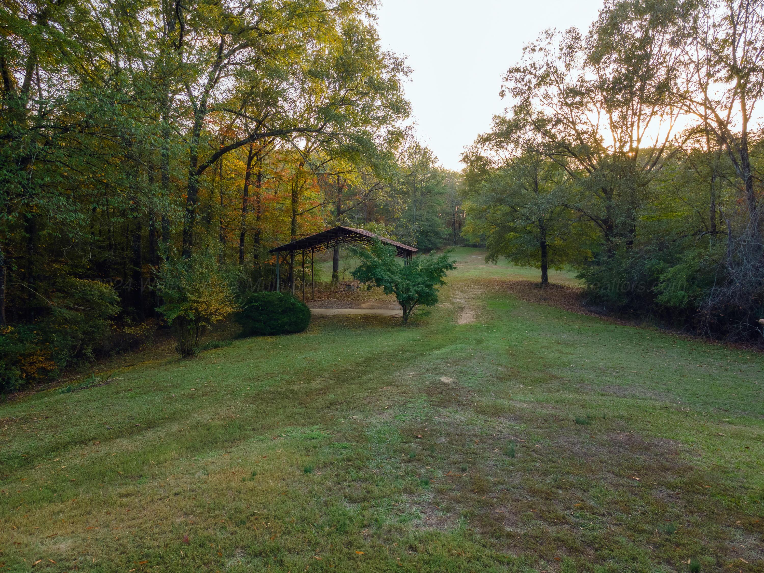 2108 Southwest 24th Avenue Jasper, AL 35501 - Photo 34 of 39 Gallery Image 34