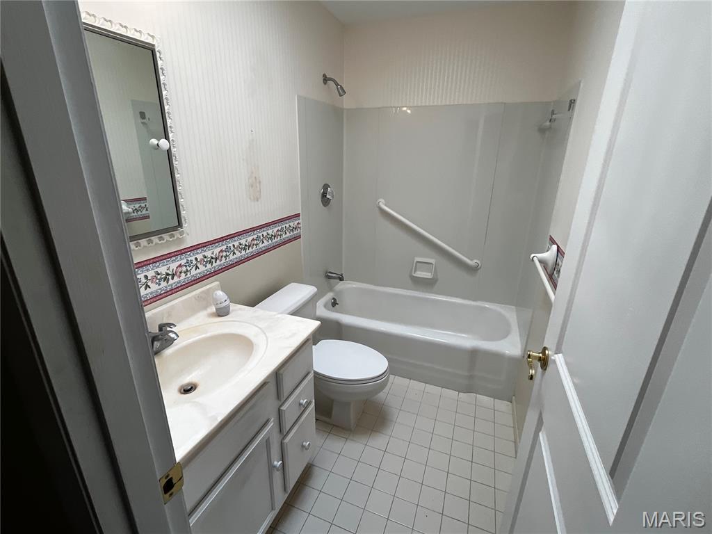 102 Five Meadows Lane Ballwin, MO 63011 - Photo 24 of 30