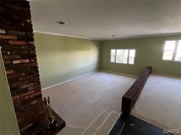 $284,900 | 102 Five Meadows Lane, Ballwin, MO 63011