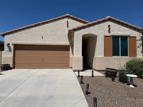 $1,850 | 17768 West Daley Lane, Surprise, AZ 85387