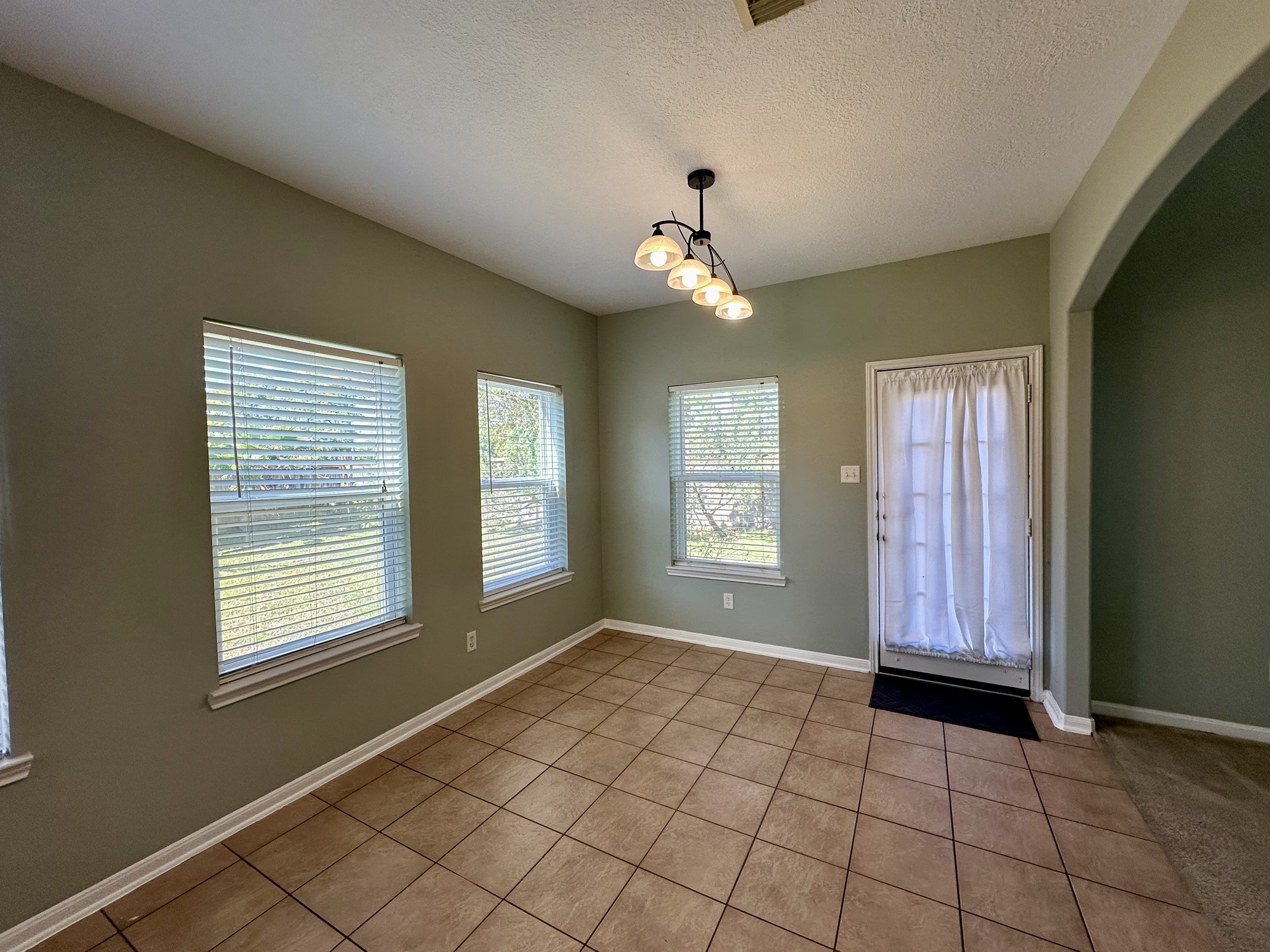 9222 Memorial Grove Drive Spring, TX 77379 - Photo 6 of 27