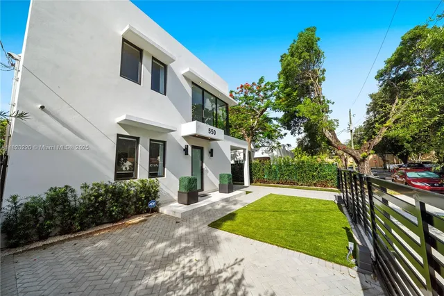 $25,000 | 550 Northwest 42nd Street, Miami, FL 33127