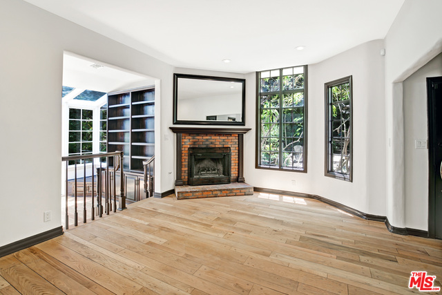 3099 Ellington Drive Los Angeles, CA 90068 - Photo 11 of 48