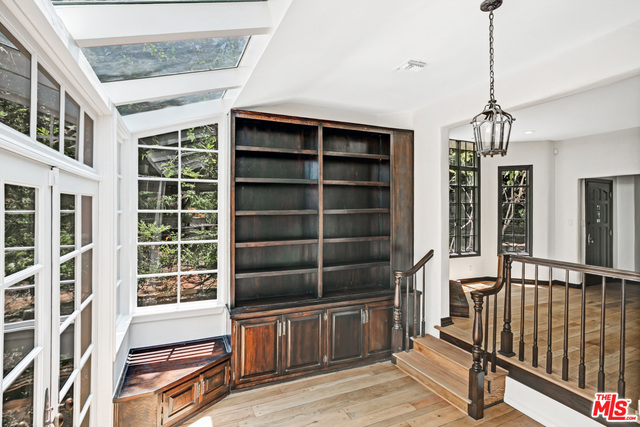 3099 Ellington Drive Los Angeles, CA 90068 - Photo 20 of 48