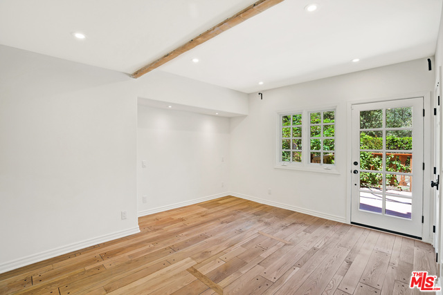 3099 Ellington Drive Los Angeles, CA 90068 - Photo 6 of 48