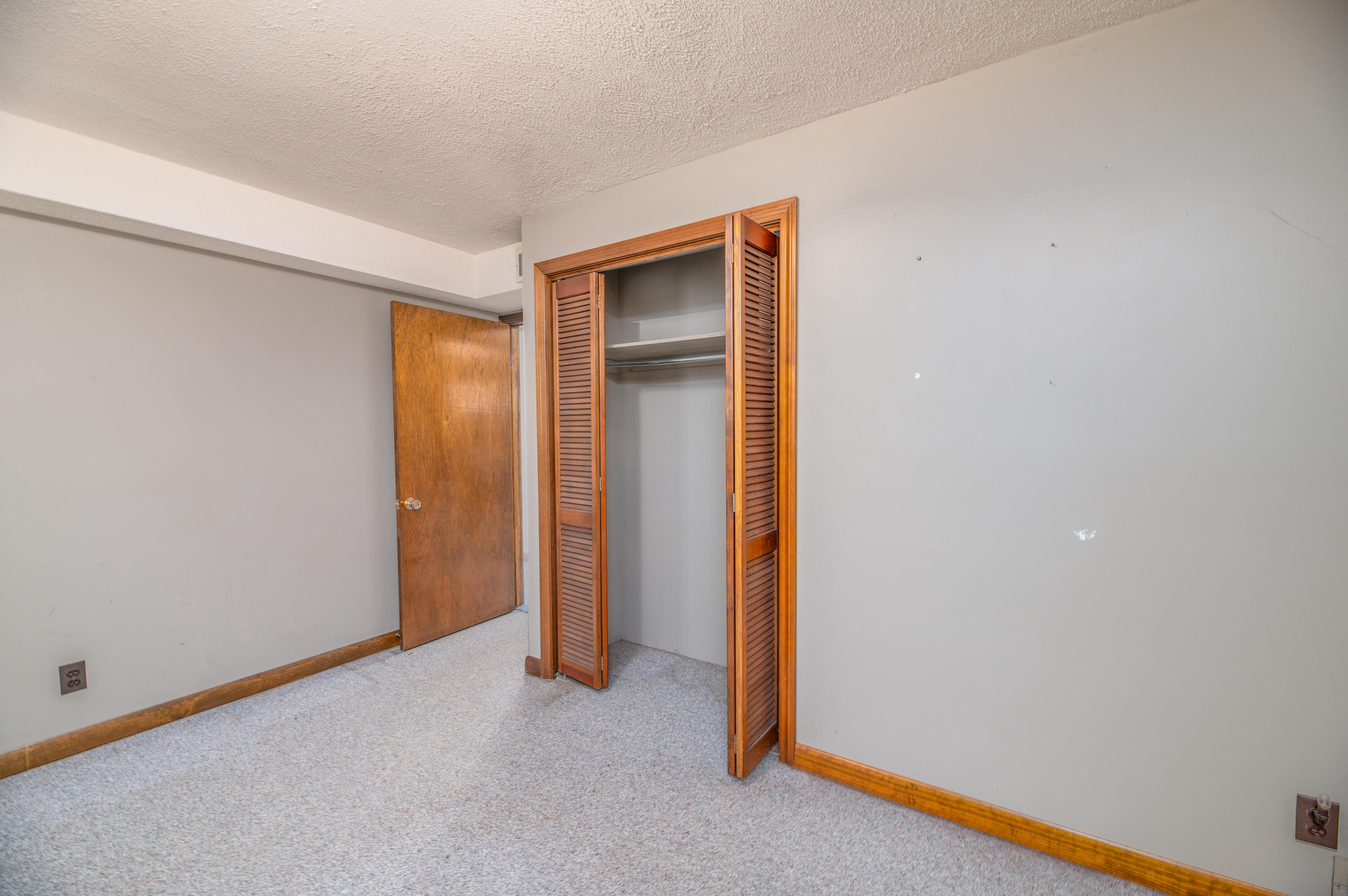 216 Maxwell Road Litchfield, ME 04350 - Photo 20 of 25 Interior2
