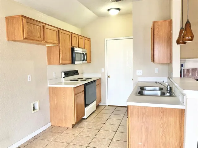 $2,050 | 3007 Rustic Meadow Trail, Mansfield, TX 76063