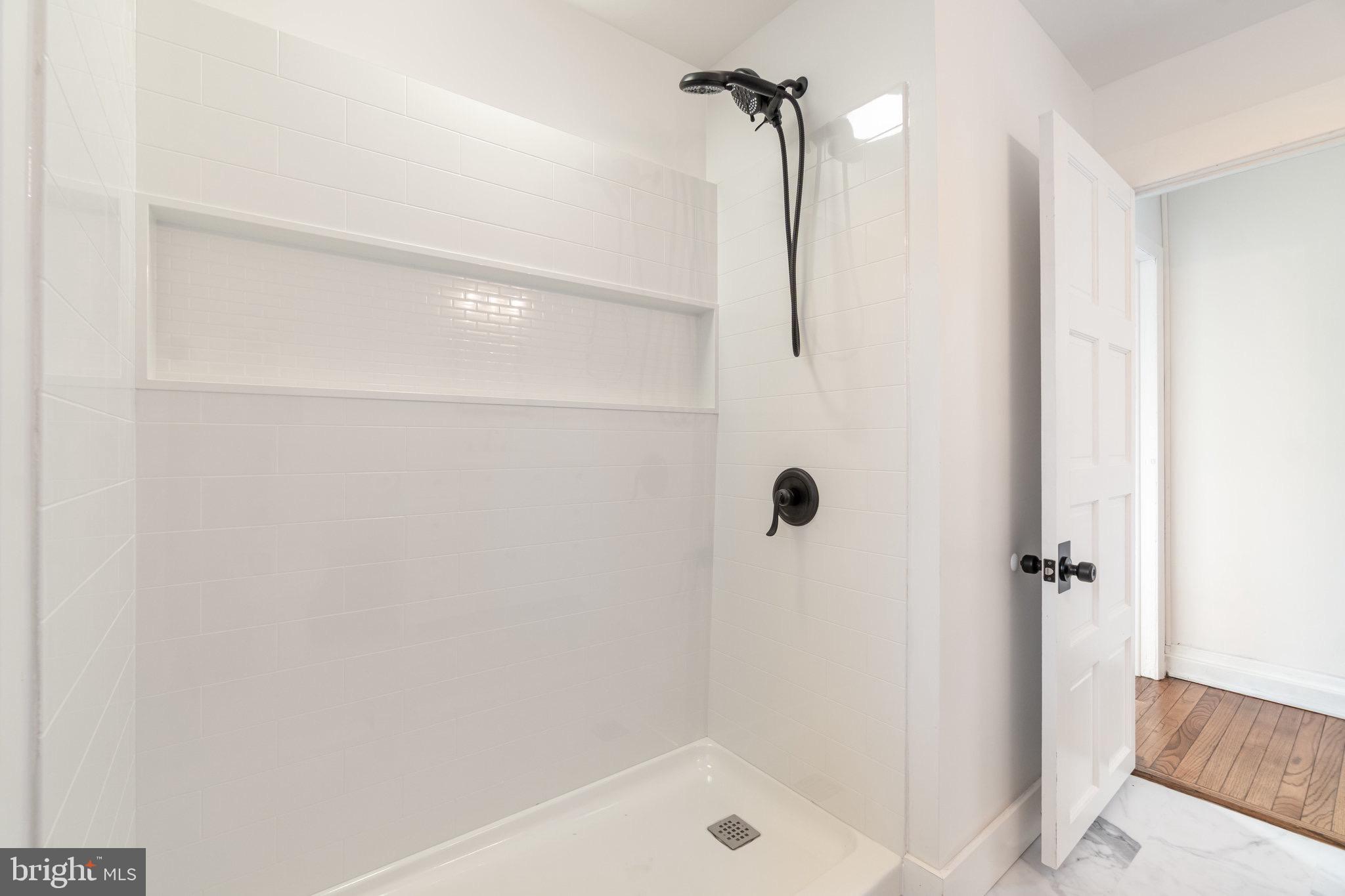 101 Fairview Avenue Waynesboro, PA 17268 - Photo 27 of 39 Full Bath on the second level
