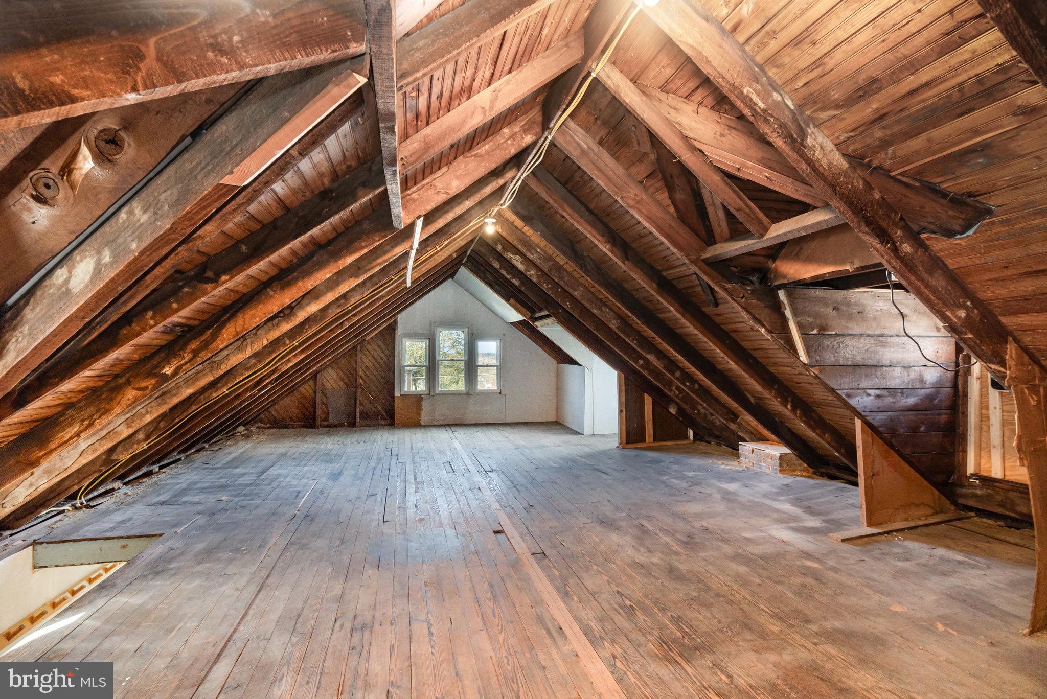 101 Fairview Avenue Waynesboro, PA 17268 - Photo 28 of 39 Attic