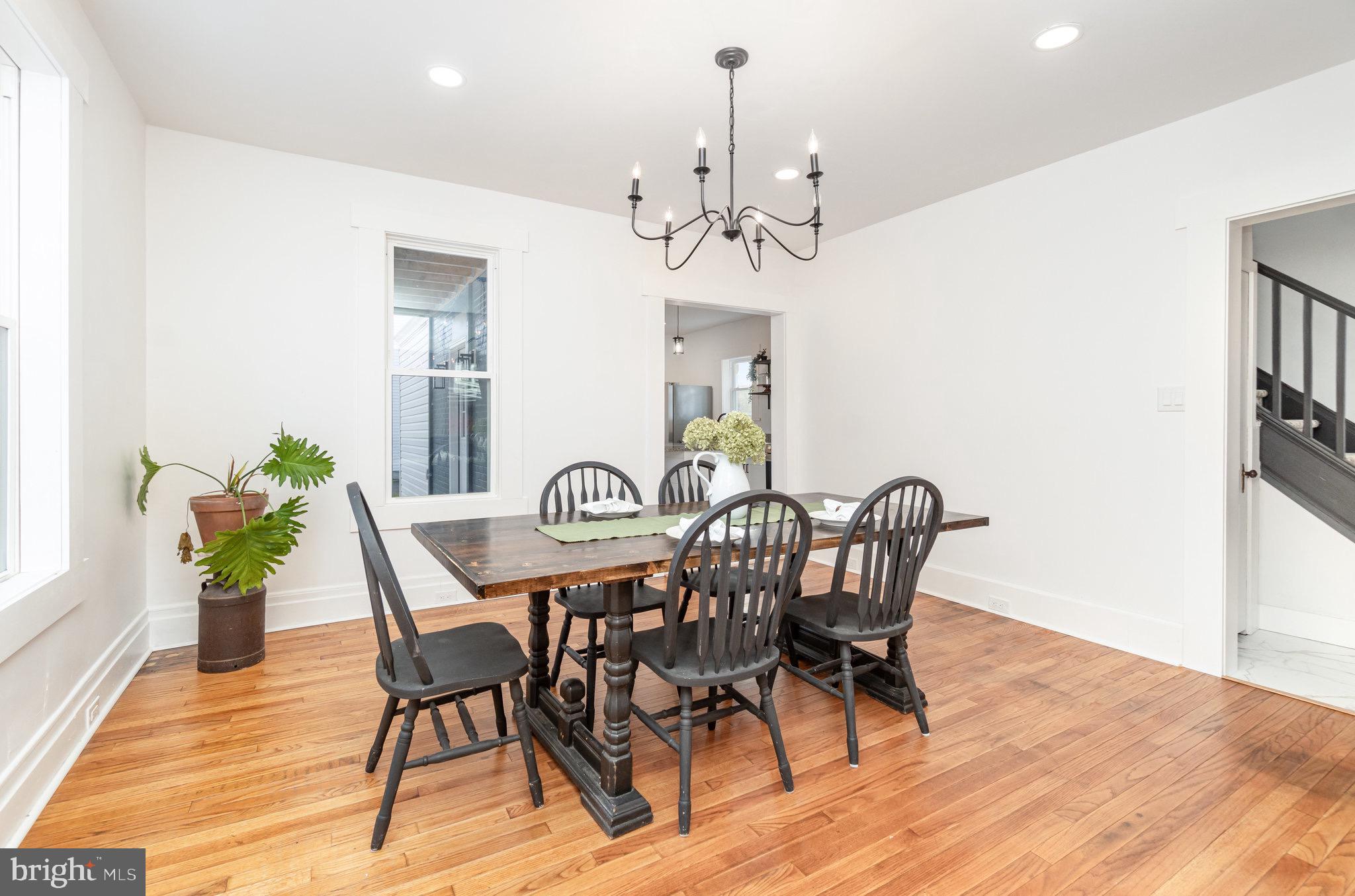 101 Fairview Avenue Waynesboro, PA 17268 - Photo 8 of 39 Dining Room