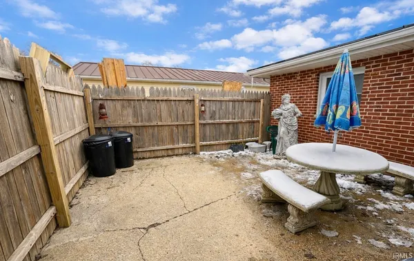 $179,900 | 1208 Taylor Street, Union City, IN 47390