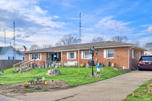 $179,900 | 1208 Taylor Street, Union City, IN 47390