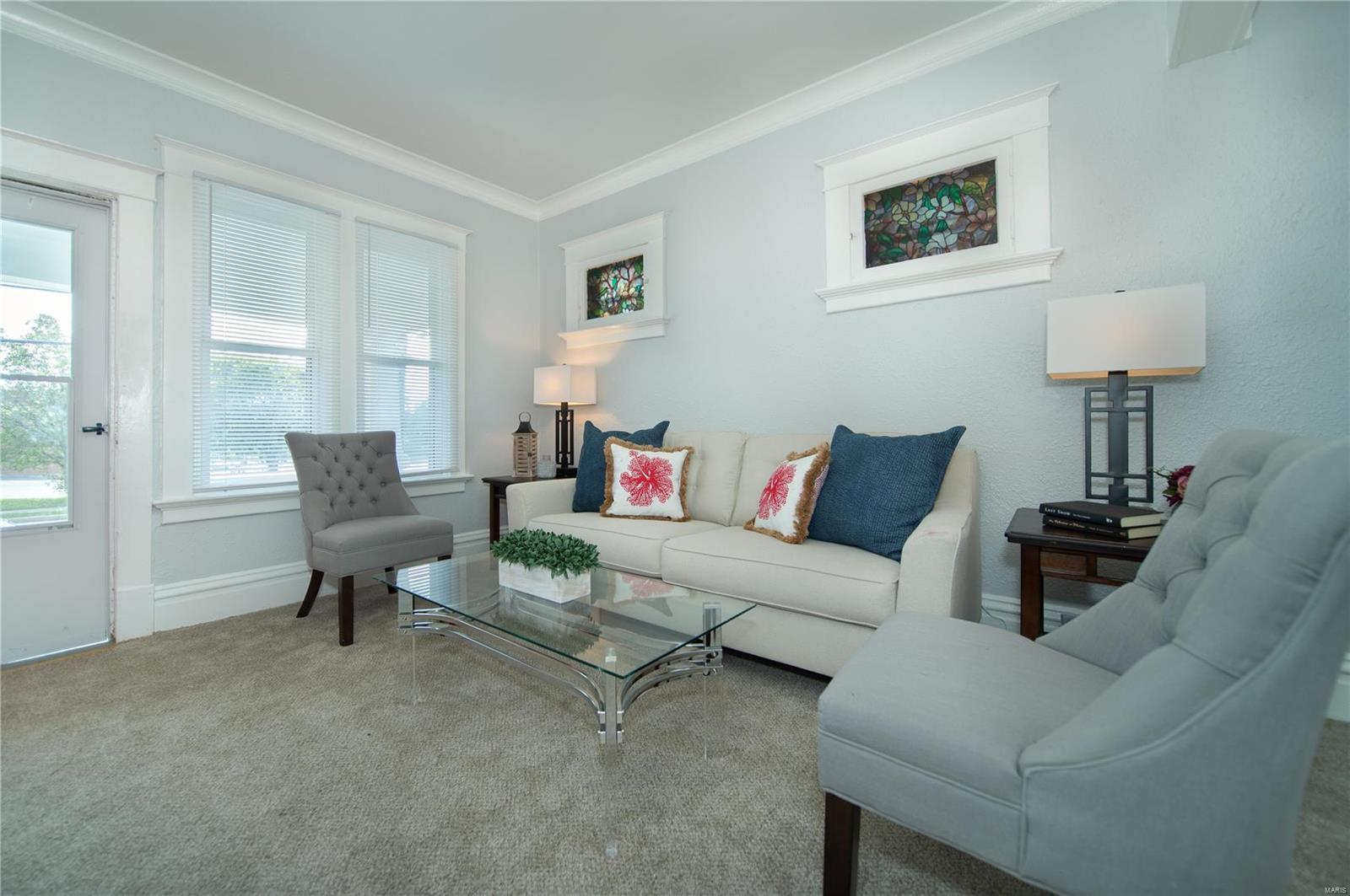 9023 Lackland Road St. Louis, MO 63114 - Photo 3 of 17 Gallery Image 3