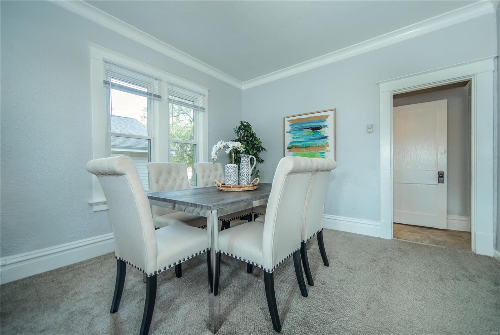 9023 Lackland Road St. Louis, MO 63114 - Photo 4 of 17 Gallery Image 4