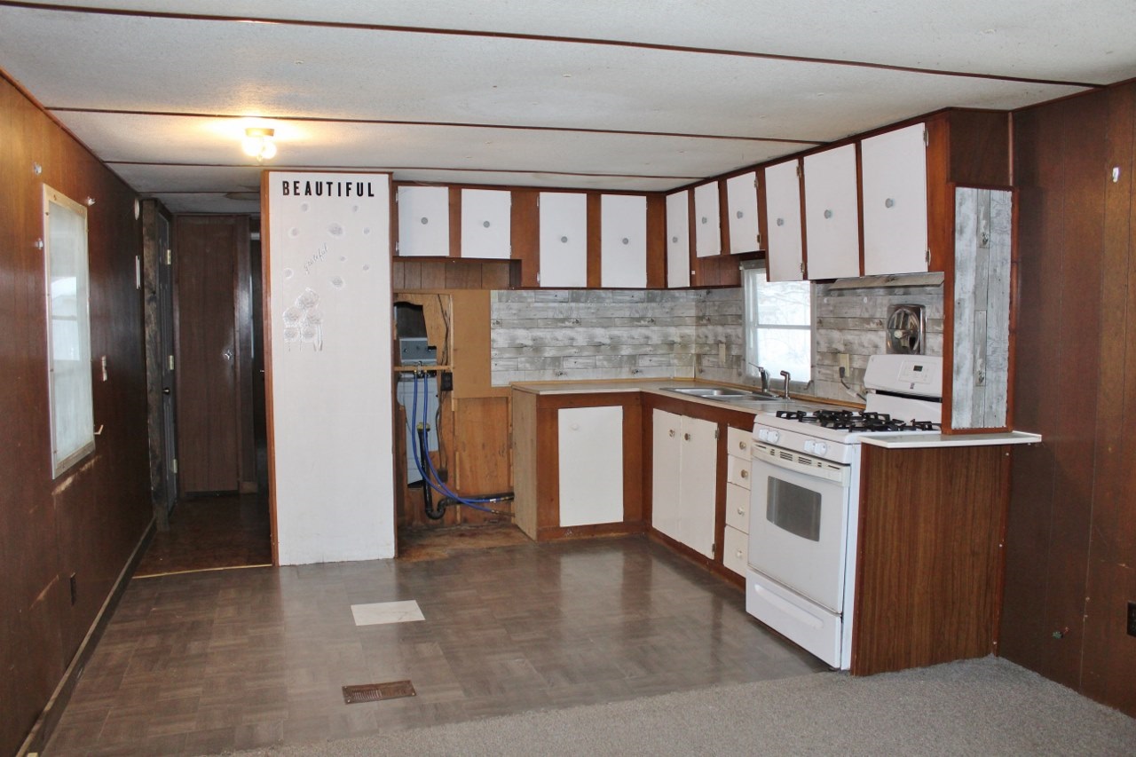 120 Dutton District Road Springfield, VT 05156 - Photo 5 of 13