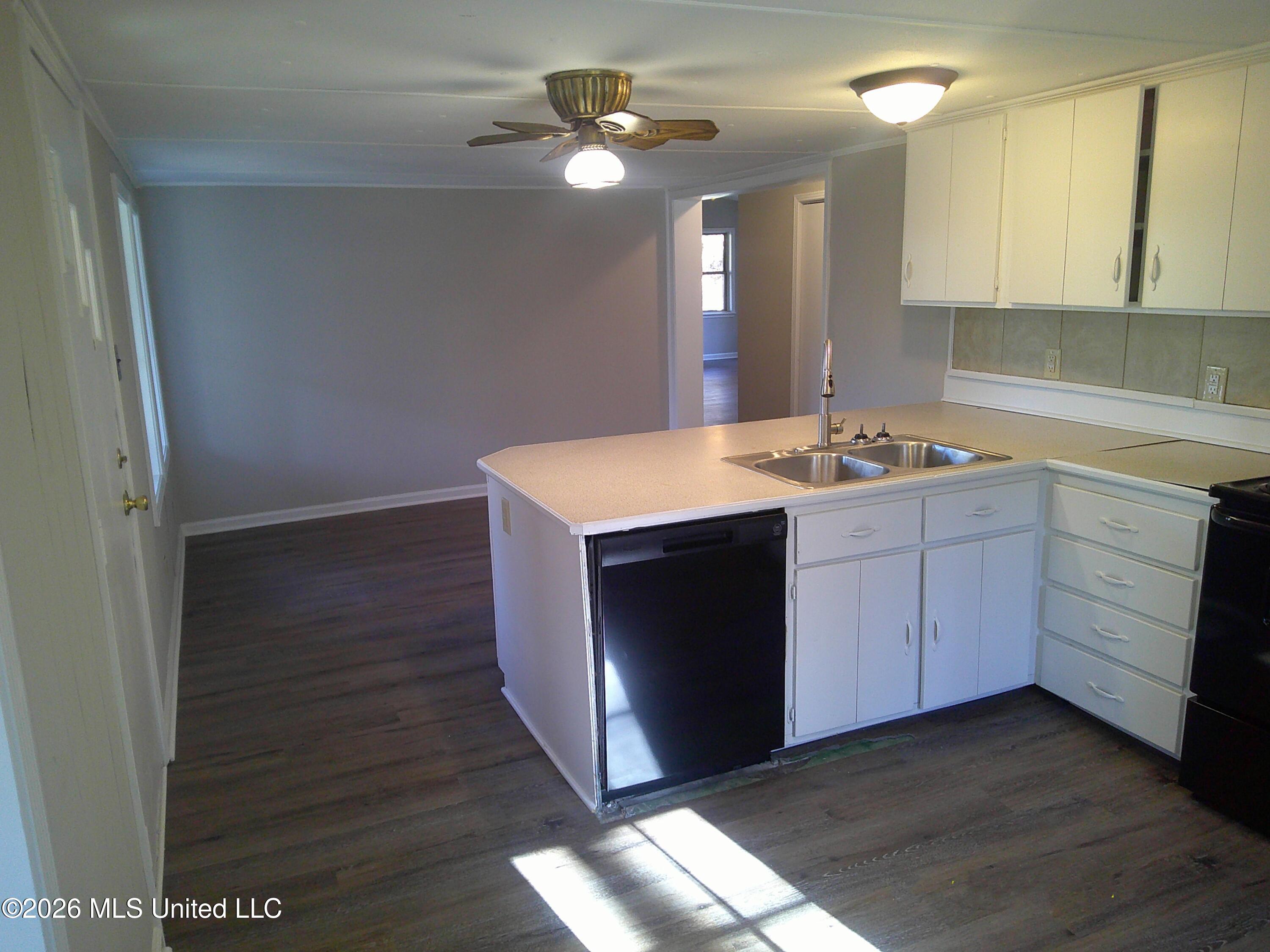 779 Ridge Crest Drive Pope, MS 38658 - Photo 4 of 20 DSCF0010