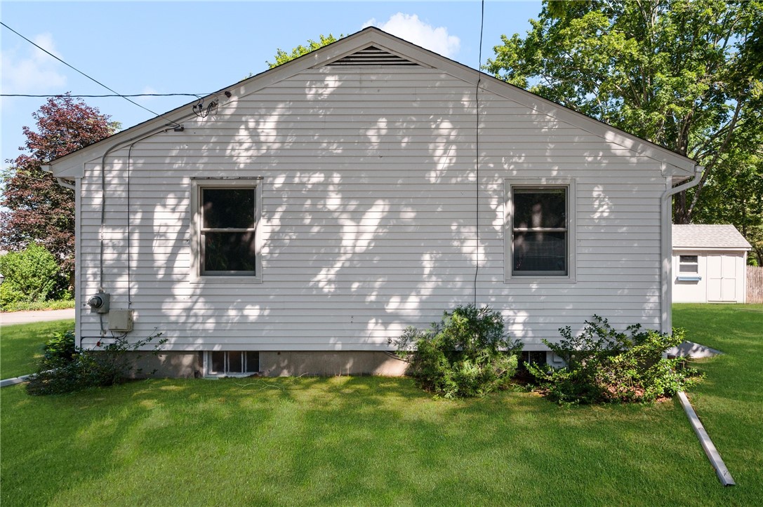 48 Circuit Drive Warwick, RI 02889 - Photo 33 of 49