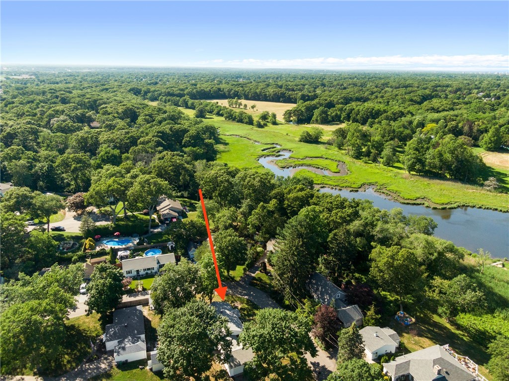 48 Circuit Drive Warwick, RI 02889 - Photo 5 of 49