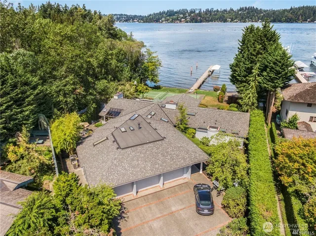 $8,500,000 | 8428 North Mercer Way, Mercer Island, WA 98040