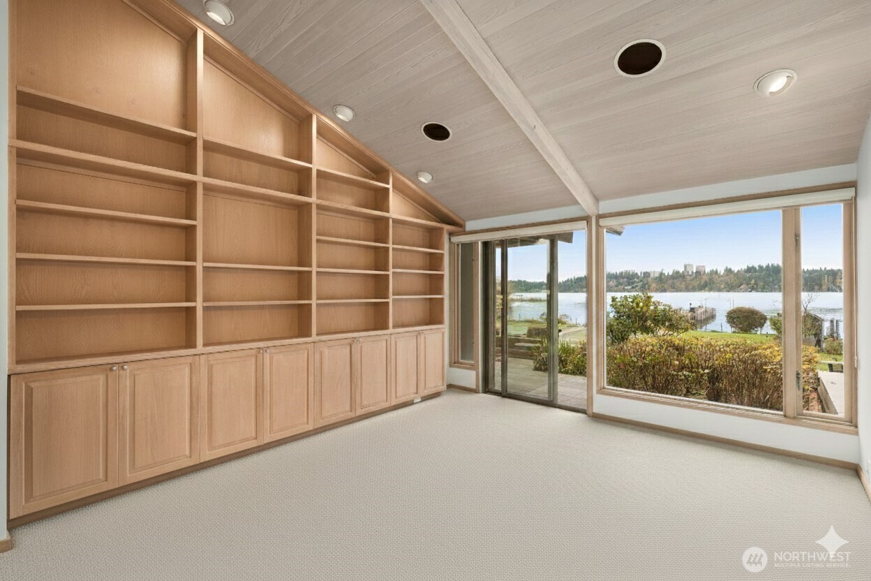 8428 North Mercer Way Mercer Island, WA 98040 - Photo 26 of 40 a view of an empty room with a window