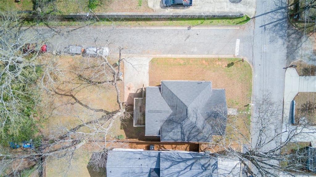 85 Meldon Avenue Southeast Atlanta, GA 30315 - Photo 39 of 39 a picture of a bathroom with a tub and shower