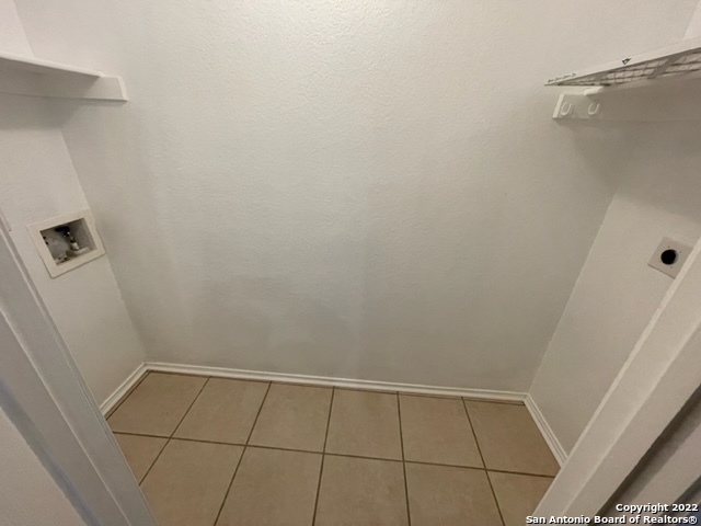 7402 Baja Point San Antonio, TX 78242 - Photo 14 of 33