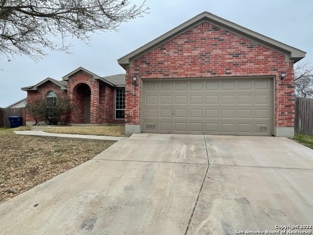 7402 Baja Point San Antonio, TX 78242 - Photo 3 of 33