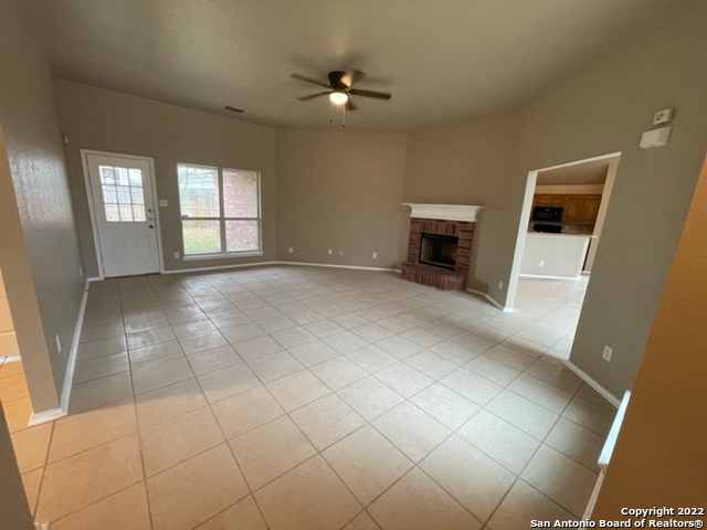 7402 Baja Point San Antonio, TX 78242 - Photo 5 of 33
