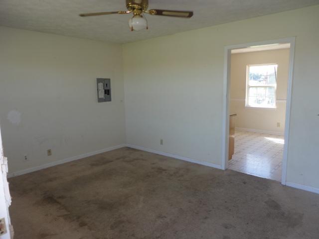 919 State Line Road Oak Grove, KY 42262 - Photo 2 of 9