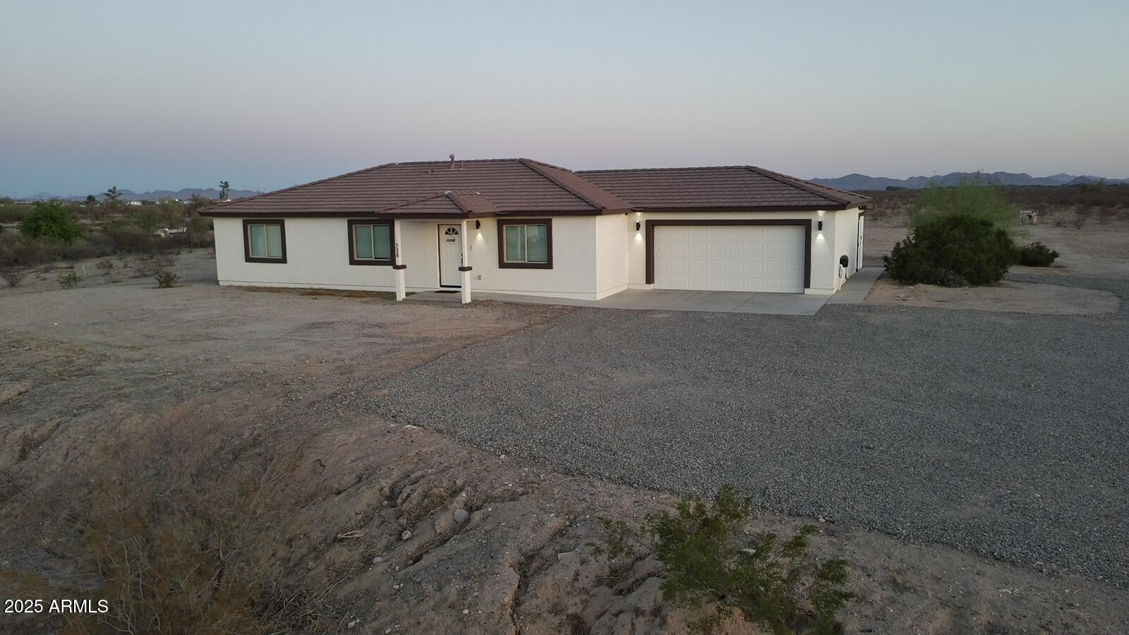 726 South Johnson Road Buckeye, AZ 85326 - Photo 1 of 43 FIMI0104