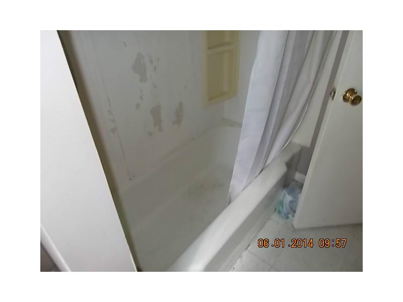 373 Old River Road Lincoln, RI 02838 - Photo 18 of 24 Bathroom.