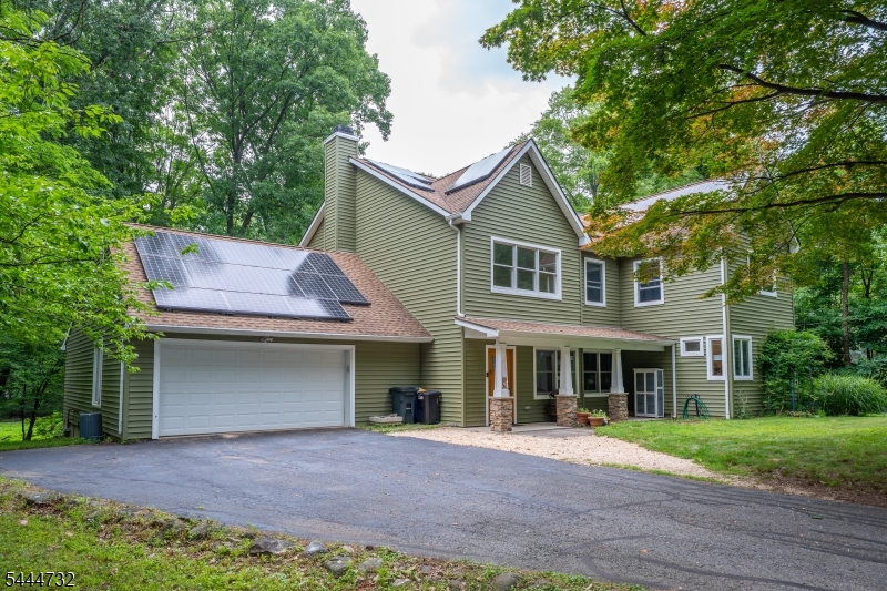 89 Moraine Road Morris Plains, NJ 07950 - Photo 22 of 48