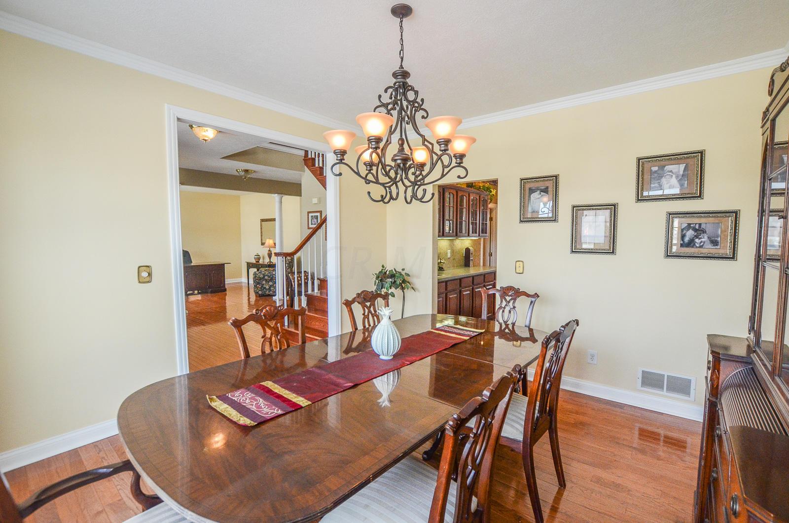41 Roland Court Pataskala, OH 43062 - Photo 6 of 36 Gallery Image 6