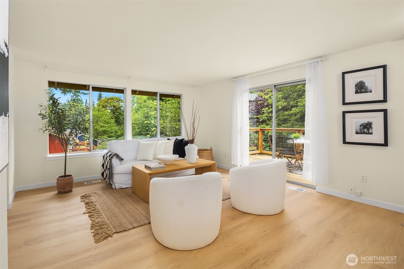 23031 20th Avenue Southeast Bothell, WA 98021 - Photo 3 of 40