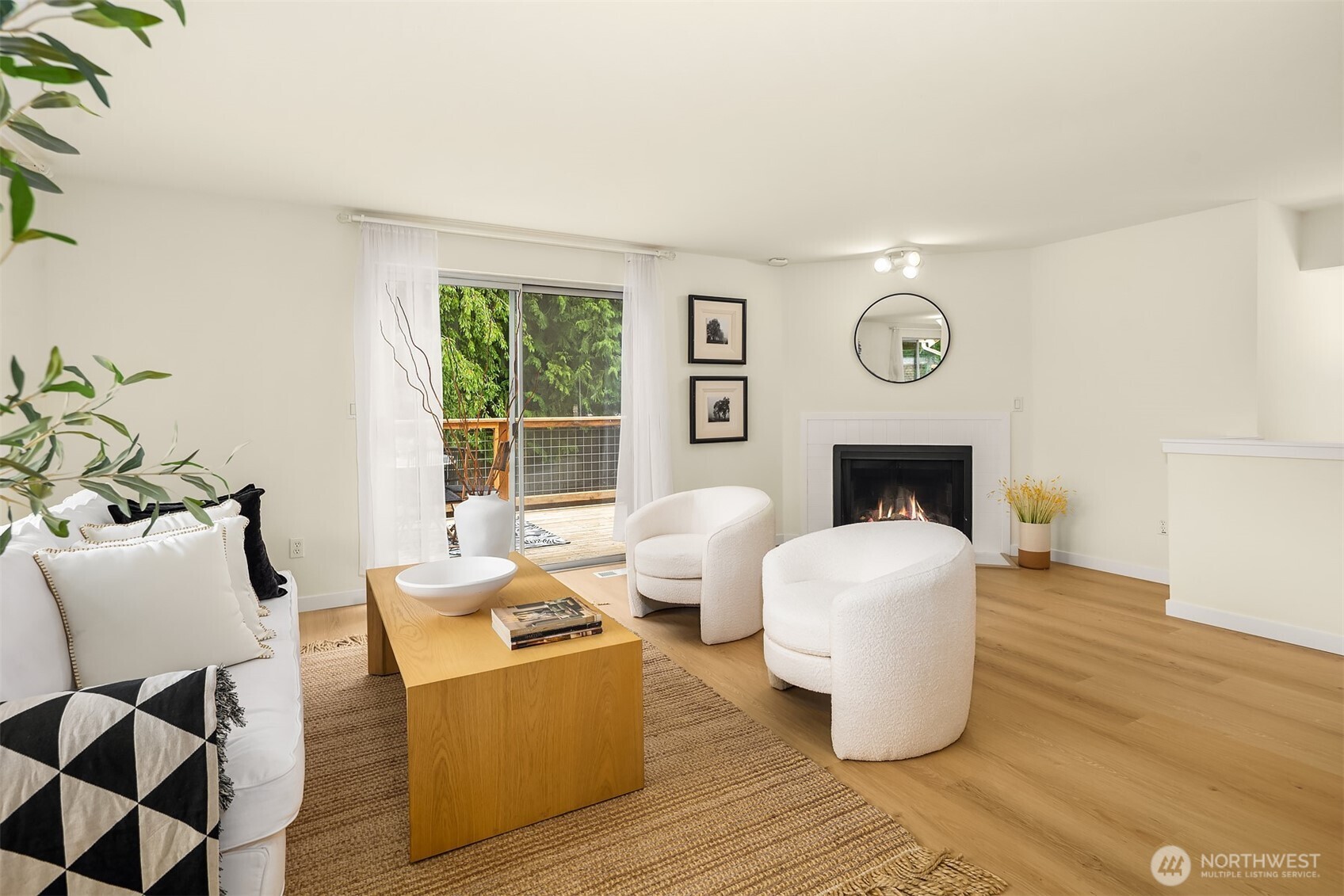 23031 20th Avenue Southeast Bothell, WA 98021 - Photo 5 of 40