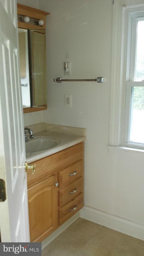 1636 Barclay Road Barclay, MD 21607 - Photo 9 of 12 Bath