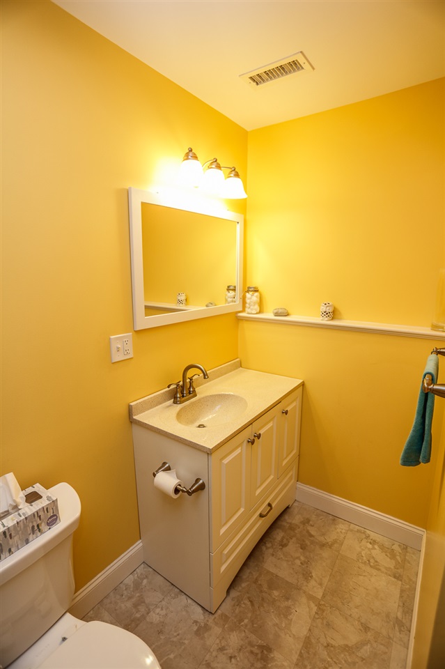28 Dustin Homestead, Unit 28 Rochester, NH 03867 - Photo 14 of 38