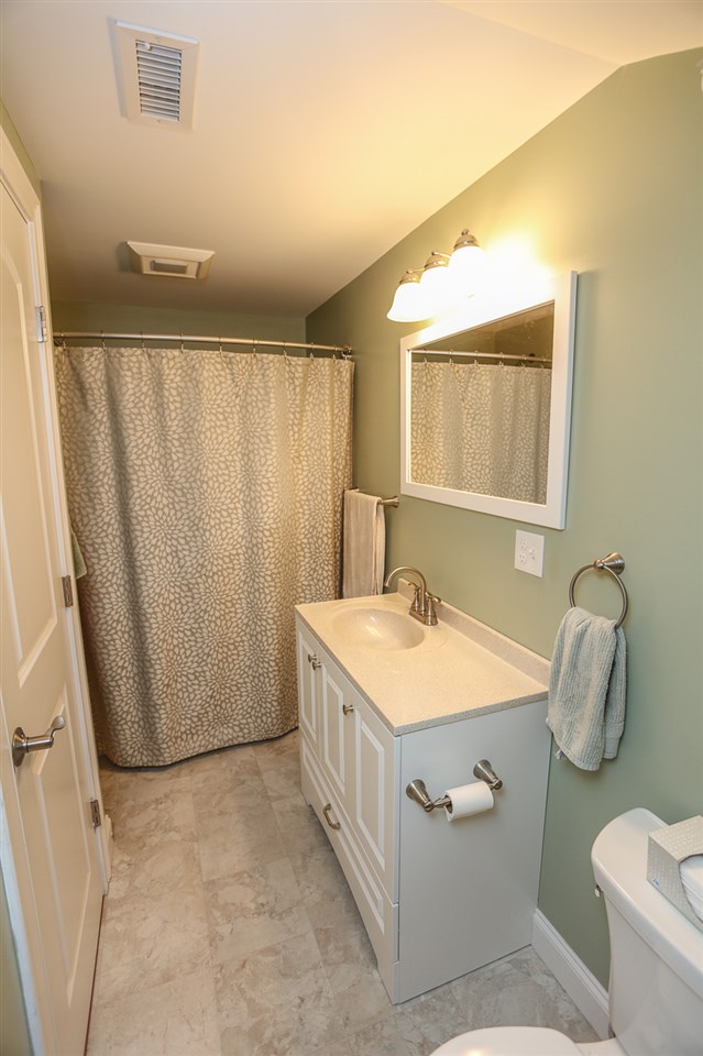 28 Dustin Homestead, Unit 28 Rochester, NH 03867 - Photo 26 of 38