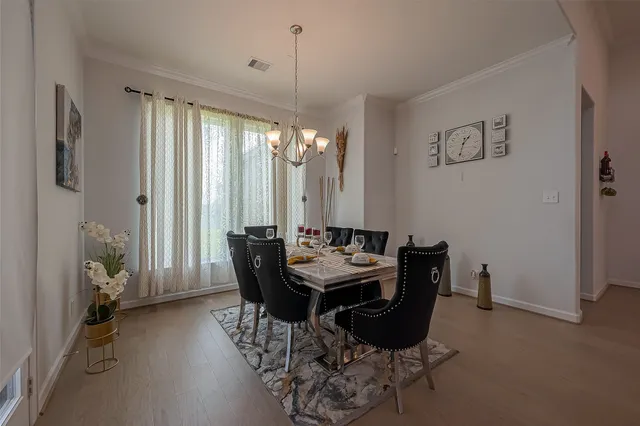 $3,300 | 9207 Secretariat Lane, Mont Belvieu, TX 77523