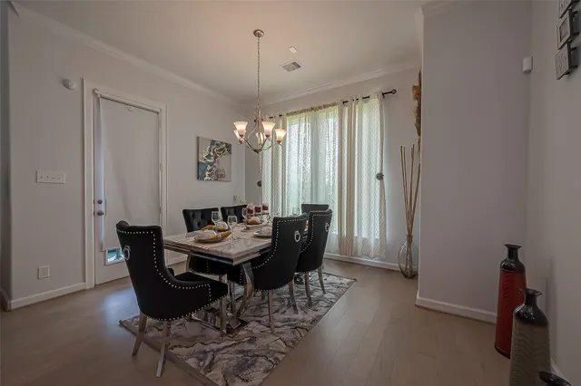 $3,300 | 9207 Secretariat Lane, Mont Belvieu, TX 77523