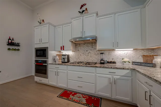 $3,300 | 9207 Secretariat Lane, Mont Belvieu, TX 77523