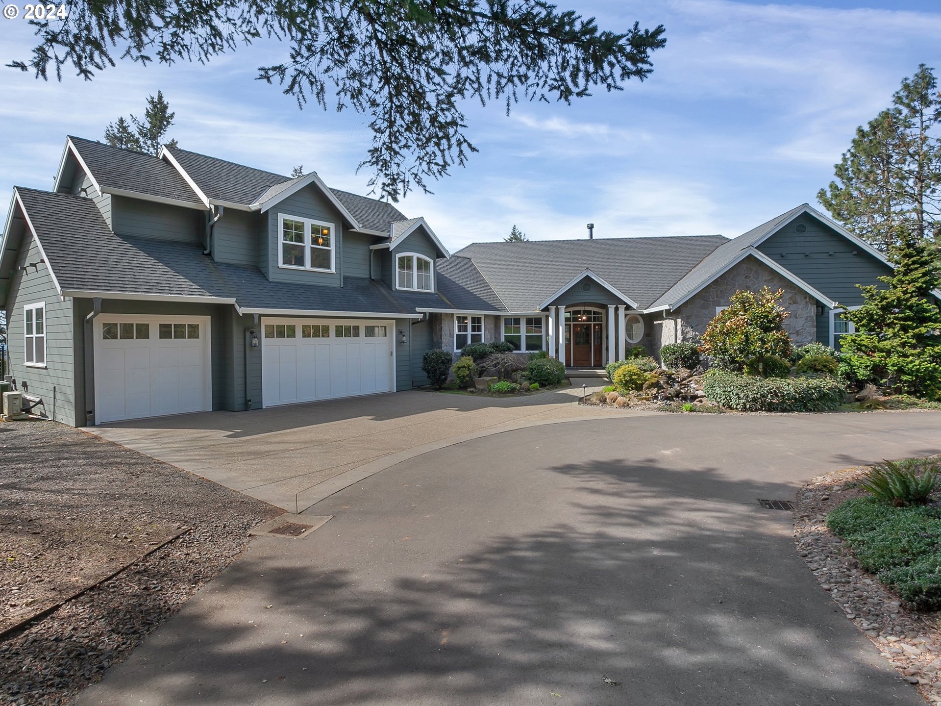 2770 Southwest Schaeffer Road West Linn, OR 97068 - Photo 1 of 48 Gallery Image 1