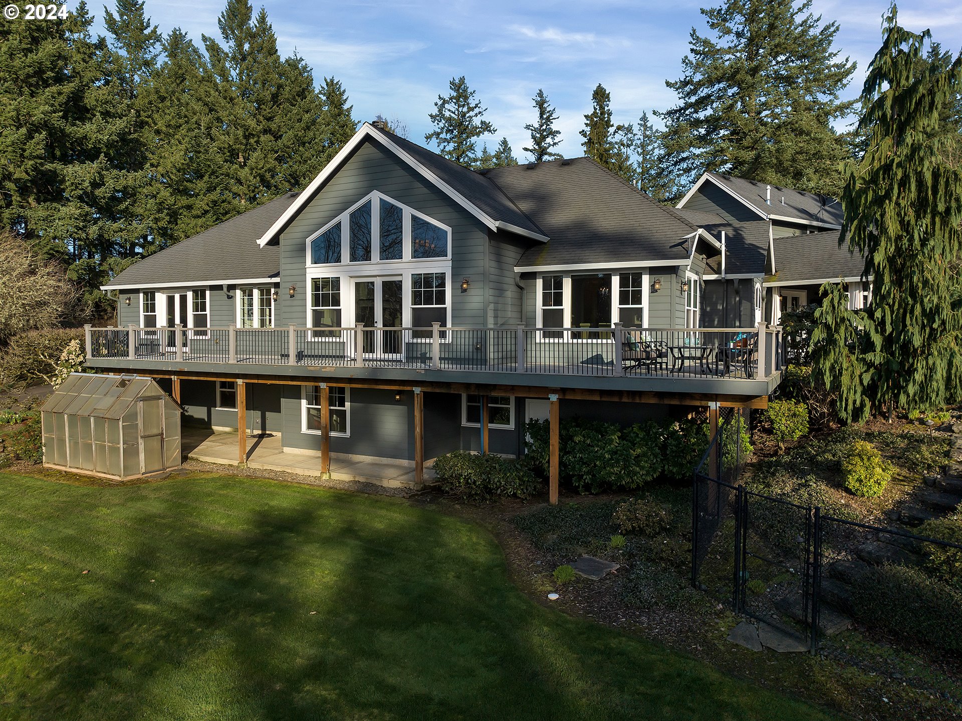 2770 Southwest Schaeffer Road West Linn, OR 97068 - Photo 47 of 48 Gallery Image 47