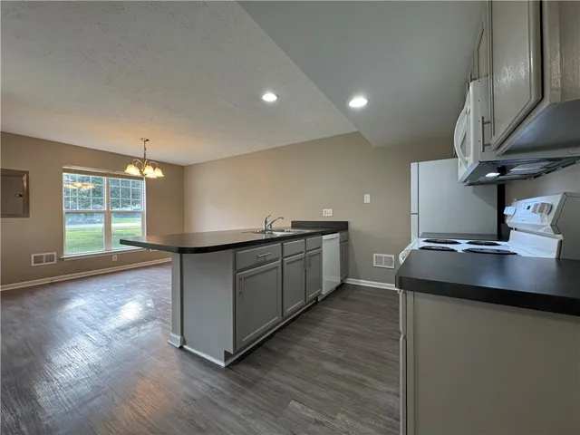 $2,556 | 778 Royal Sunset Drive, Webster, NY 14580