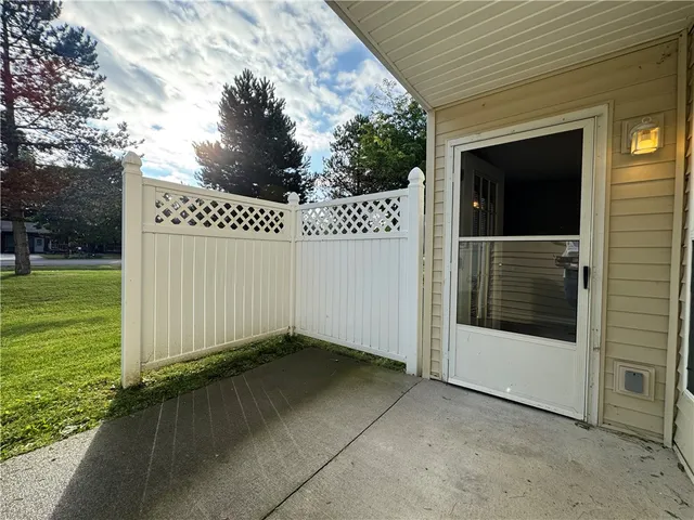 $2,556 | 778 Royal Sunset Drive, Webster, NY 14580